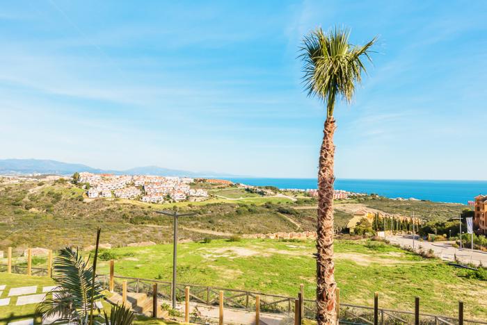 Image No.30-2 Bed Apartment for sale