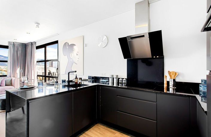 Image No.13-2 Bed Apartment for sale