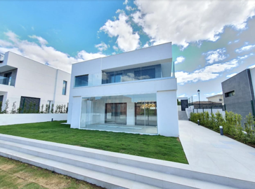 b98le8d7m9k3degpefzhs0lif8u4xzvzhwxtmggyekxx9