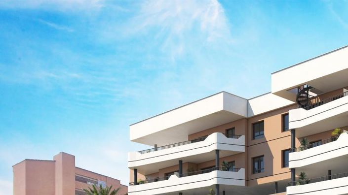 Image No.26-2 Bed Apartment for sale