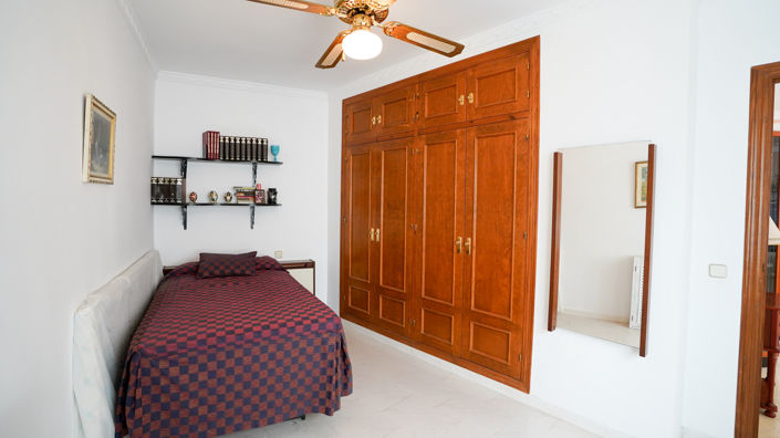 Image No.41-4 Bed Villa for sale