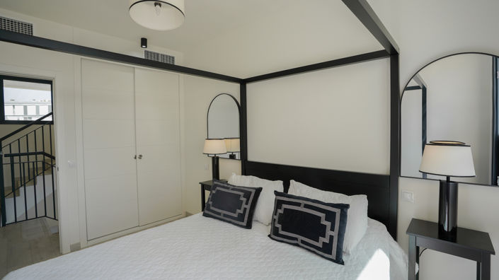 Image No.9-3 Bed Villa for sale