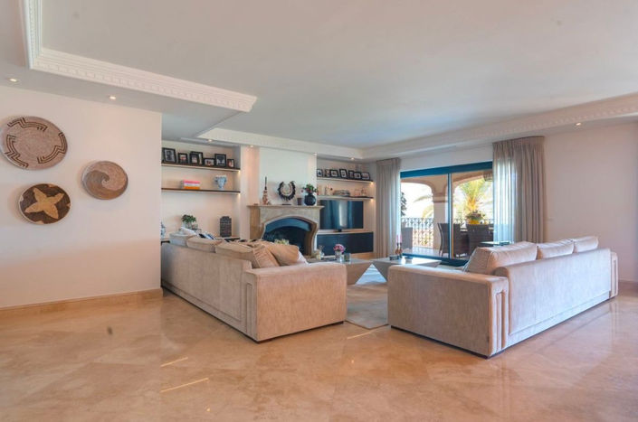 Image No.30-5 Bed Villa for sale