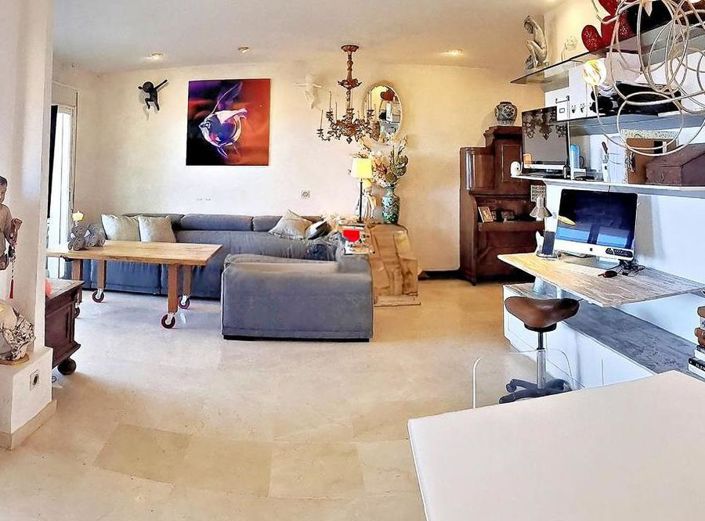 Image No.24-2 Bed Apartment for sale