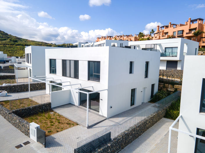 Image No.32-4 Bed Villa for sale