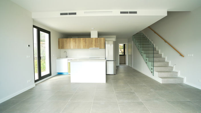 Image No.6-4 Bed Villa for sale