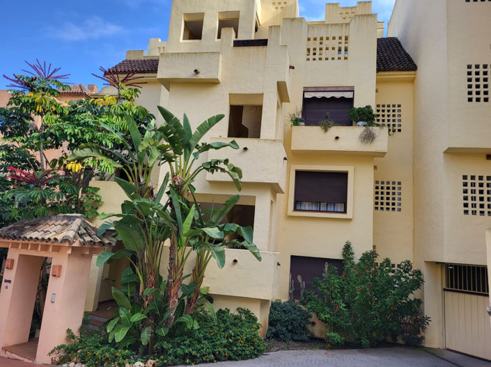 Image No.33-2 Bed Apartment for sale