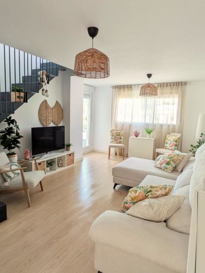 Image No.25-3 Bed Penthouse for sale