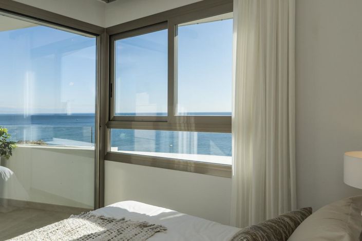 Image No.25-3 Bed Apartment for sale