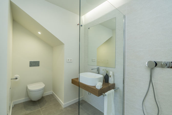 Image No.10-3 Bed Villa for sale