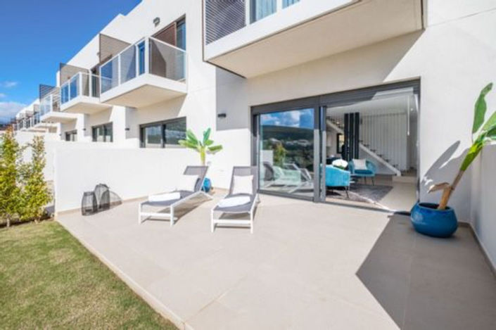 Image No.28-3 Bed Villa for sale