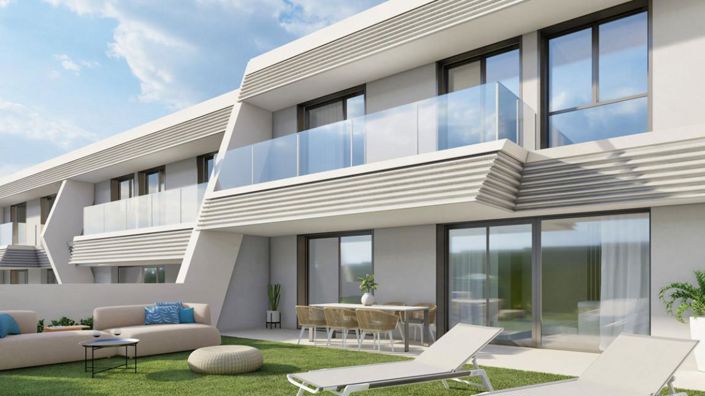 Image No.10-3 Bed Villa for sale