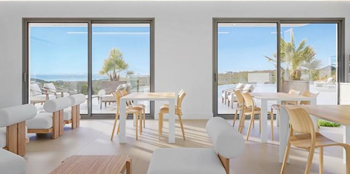 Image No.20-3 Bed Apartment for sale