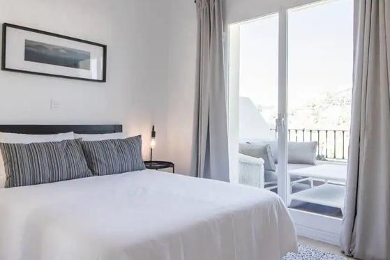 Image No.21-2 Bed Apartment for sale