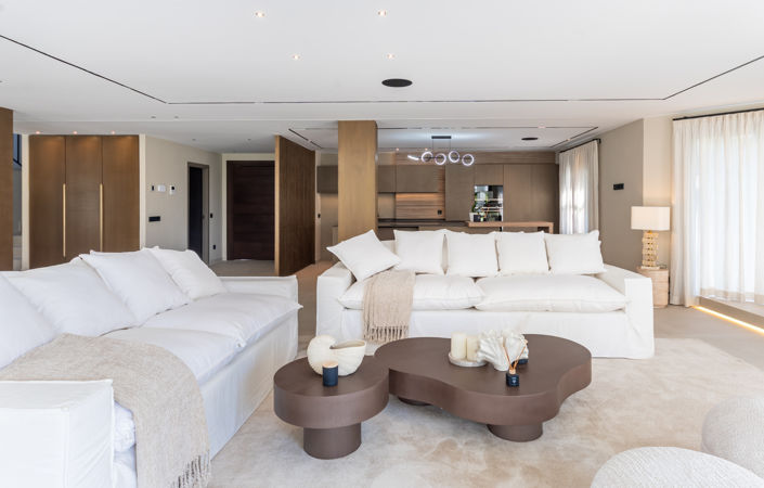 Image No.3-5 Bed Villa for sale