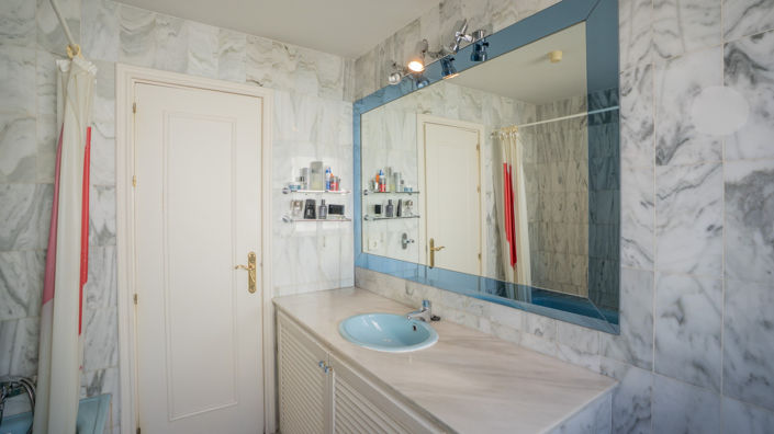 Image No.19-Villa de 4 chambres à vendre à Marbella