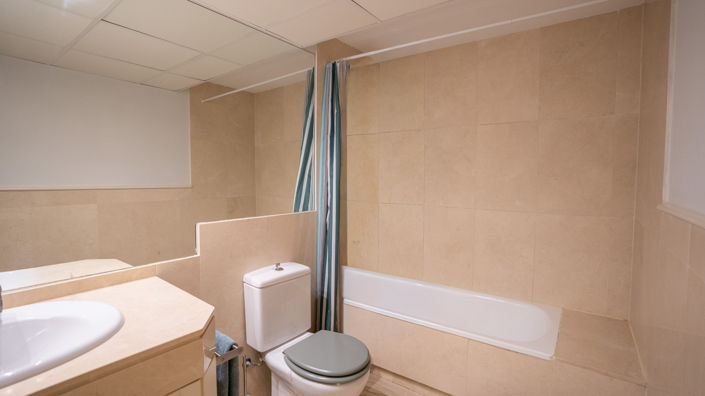 Image No.14-3 Bed Apartment for sale