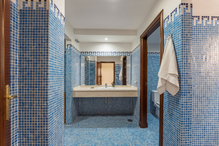 Image No.37-6 Bed Villa for sale