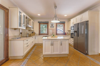 b98le8d7m9k3degpefzhs0lif8u4xzvzhwxtmggyekxx9