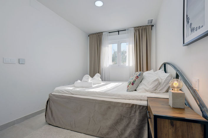 Image No.14-3 Bed Apartment for sale