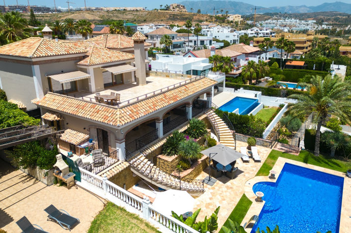 Image No.37-5 Bed Villa for sale