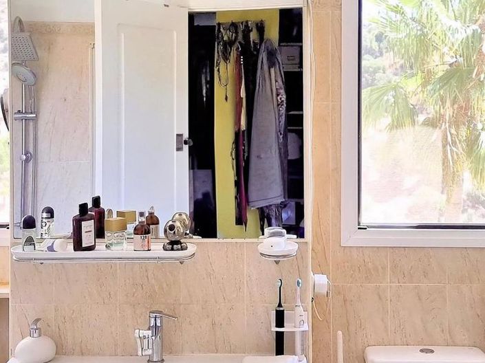 Image No.27-2 Bed Apartment for sale