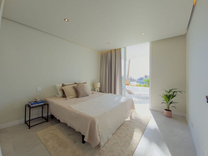 Image No.19-3 Bed Apartment for sale