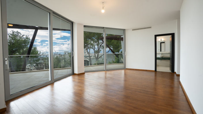 Image No.5-5 Bed Villa for sale