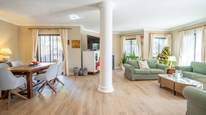 Image No.22-5 Bed Villa for sale