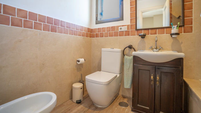 Image No.7-5 Bed Villa for sale