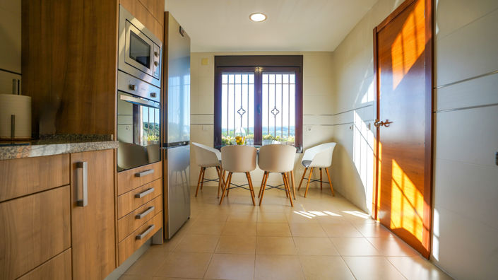 Image No.12-3 Bed Villa for sale