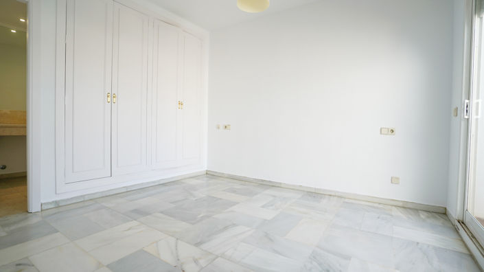 Image No.14-1 Bed Penthouse for sale