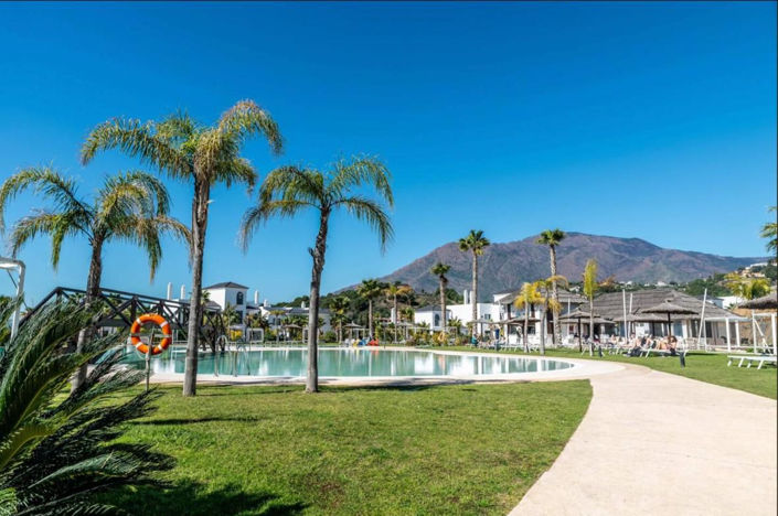 Image No.23-Appartement de 2 chambres à vendre à Estepona