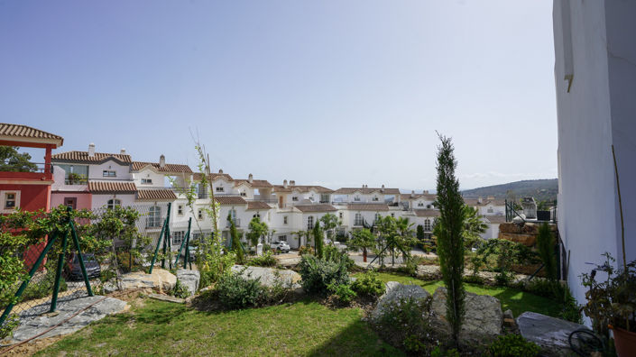 Image No.30-3 Bed Villa for sale