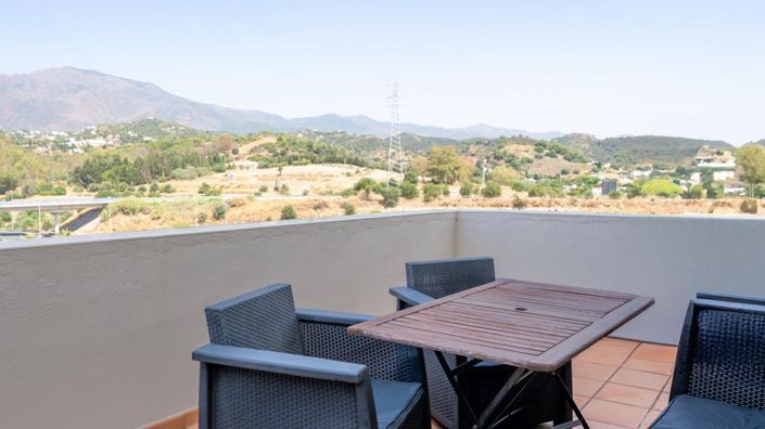 Image No.24-3 Bed Property for sale