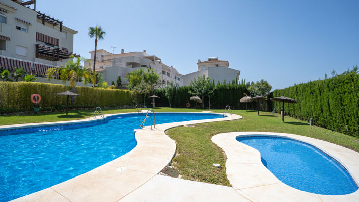 Image No.8-3 Bed Property for sale