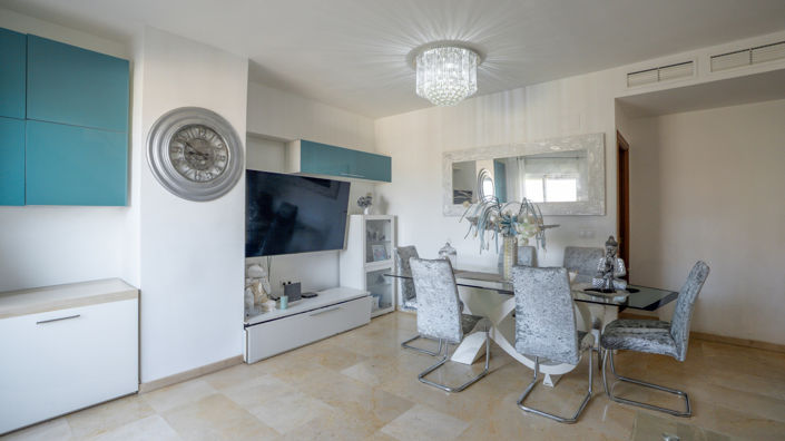 Image No.9-3 Bed Property for sale