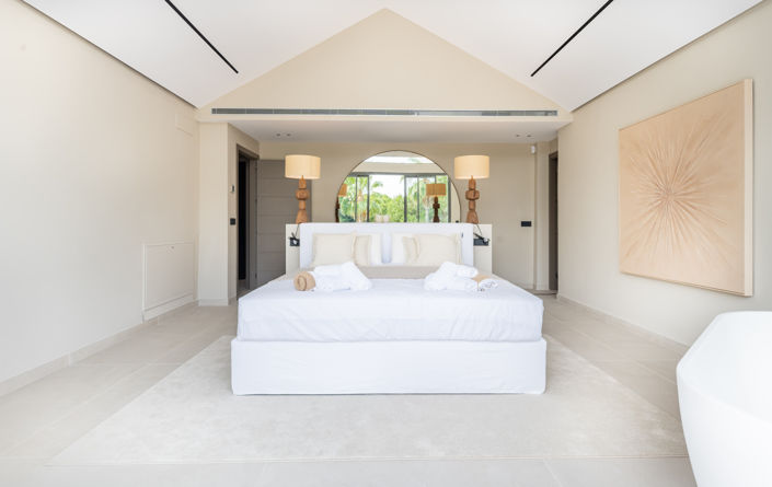 Image No.6-5 Bed Villa for sale