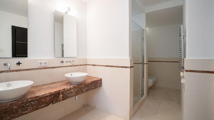 Image No.19-5 Bed Villa for sale