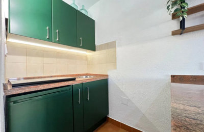 b98le8d7m9k3degpefzhs0lif8u4xzvzhwxtmggyekxx9