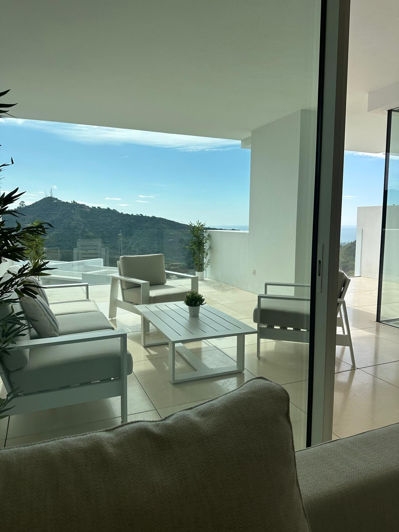 Image No.25-2 Bed Apartment for sale