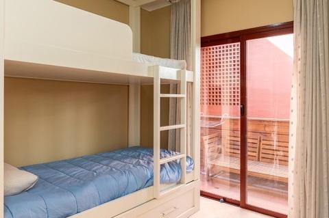 Image No.23-3 Bed Apartment for sale