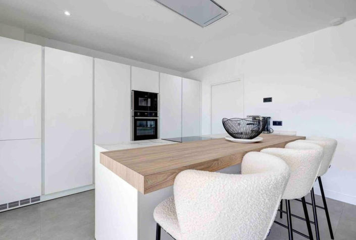 Image No.11-2 Bed Apartment for sale