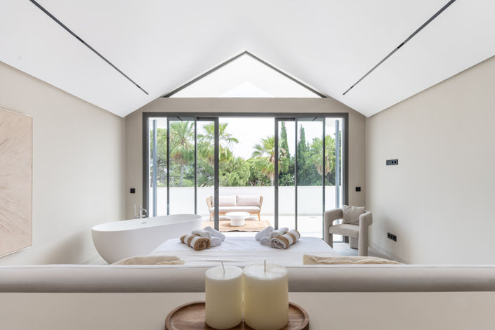 Image No.28-5 Bed Villa for sale