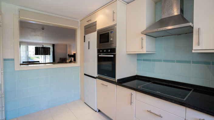 Image No.17-3 Bed Apartment for sale