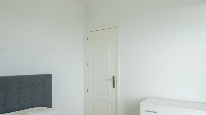 Image No.23-3 Bed Apartment for sale