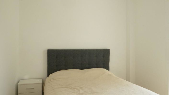 Image No.24-3 Bed Apartment for sale