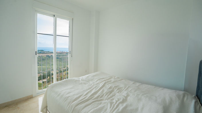 Image No.5-3 Bed Apartment for sale