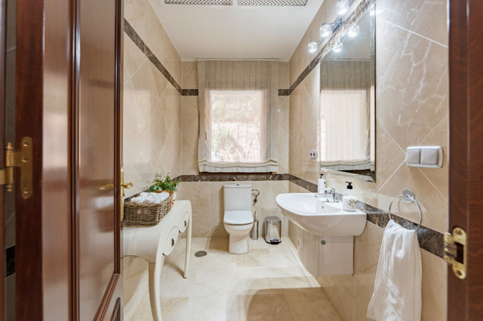 Image No.23-Villa de 6 chambres à vendre à Marbella