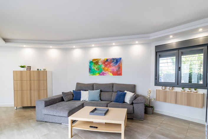 Image No.2-3 Bed Villa for sale